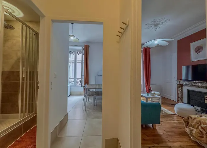 Le Gabriel - Centre-ville Apartmán *